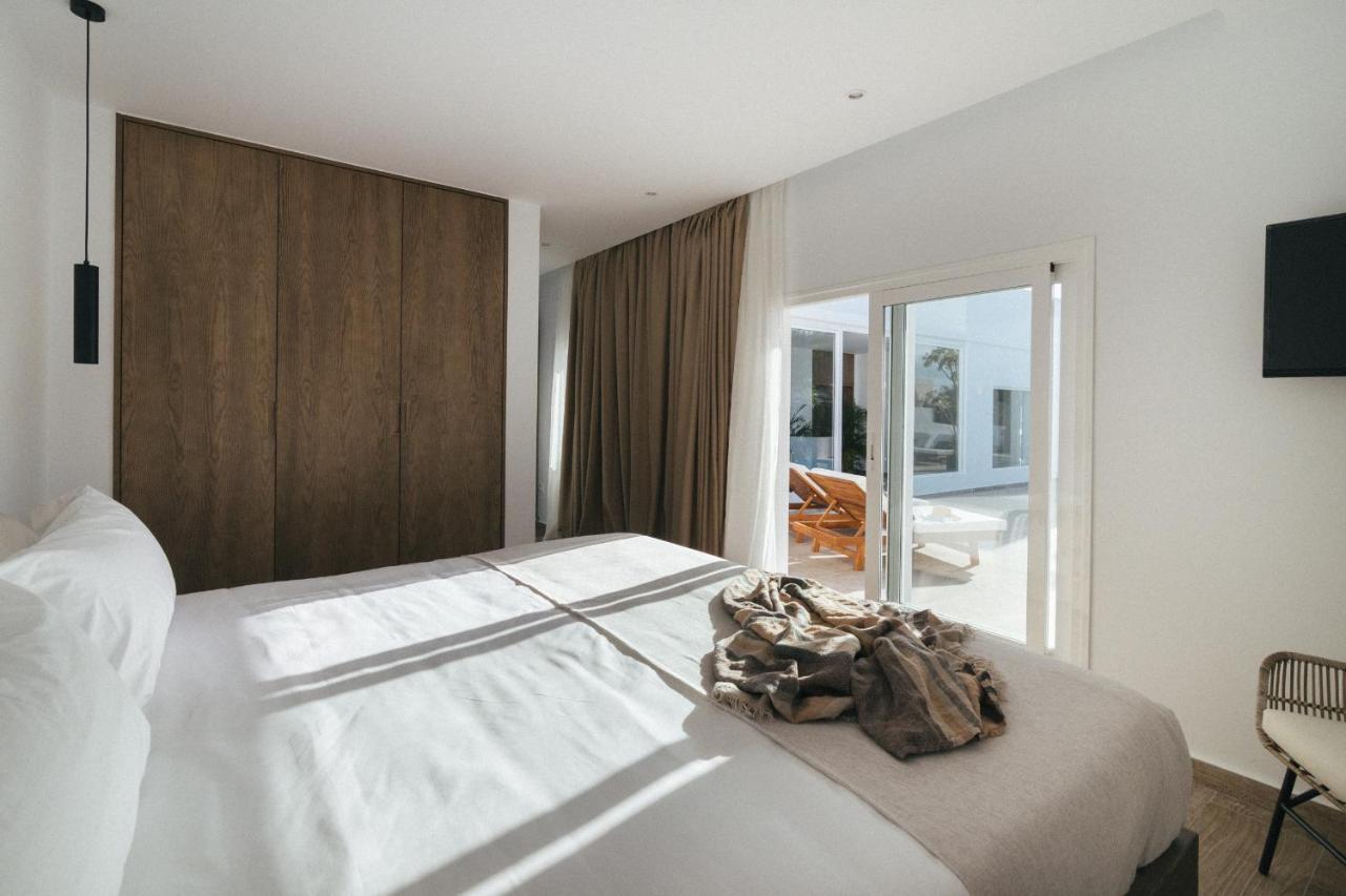 Alava Suites Costa Teguise Exteriör bild