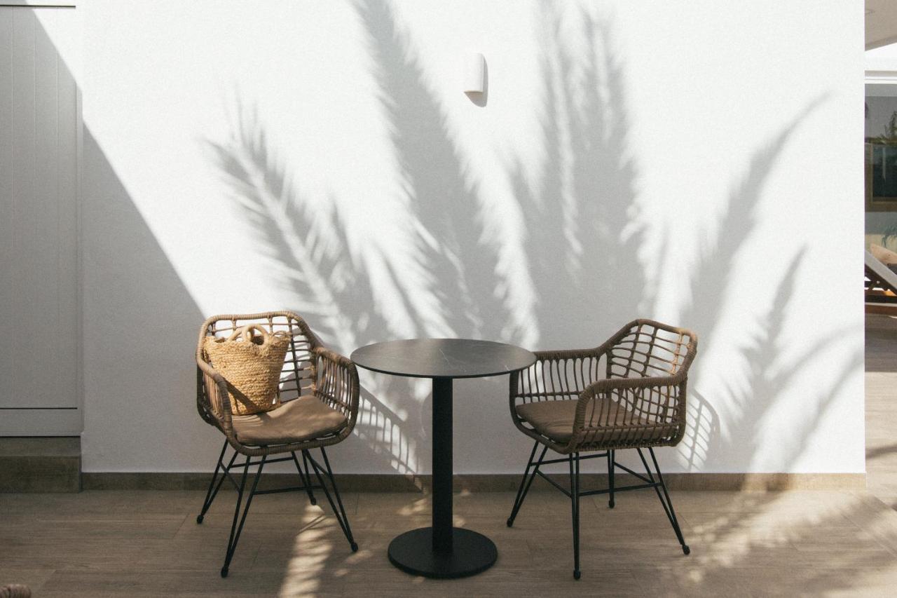 Alava Suites Costa Teguise Exteriör bild