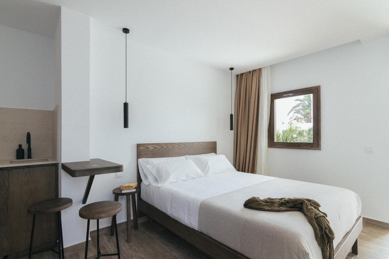 Alava Suites Costa Teguise Exteriör bild